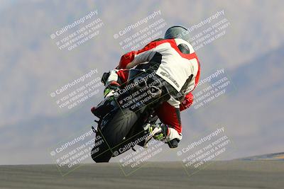 media/May-15-2022-SoCal Trackdays (Sun) [[33a09aef31]]/Turn 9 Backside Set 2 (930am)/